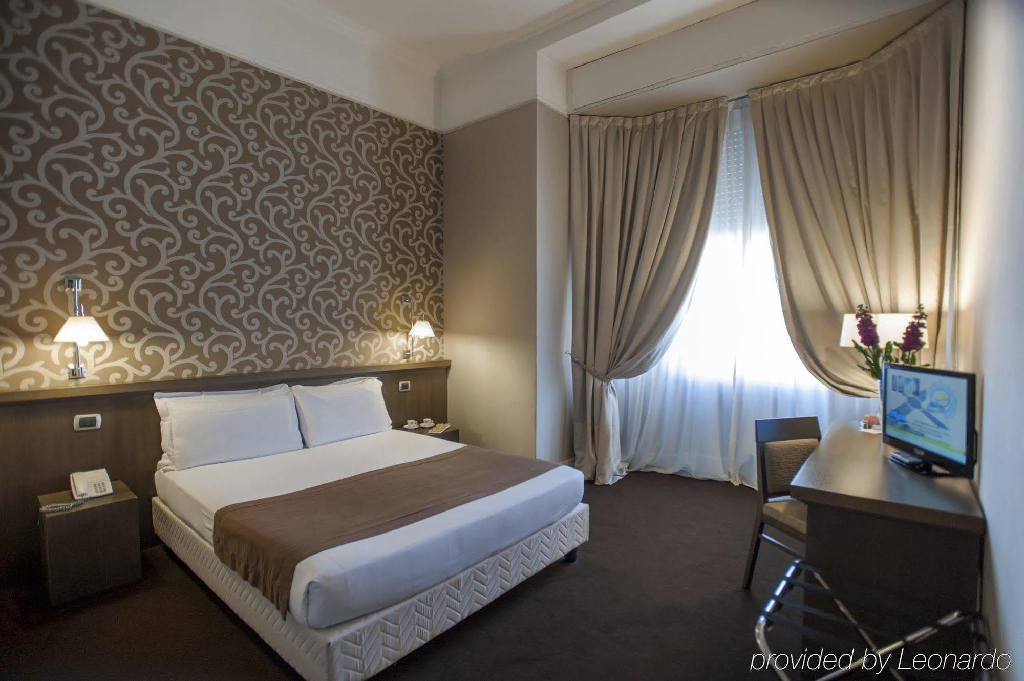 Torlonia 4* Rome