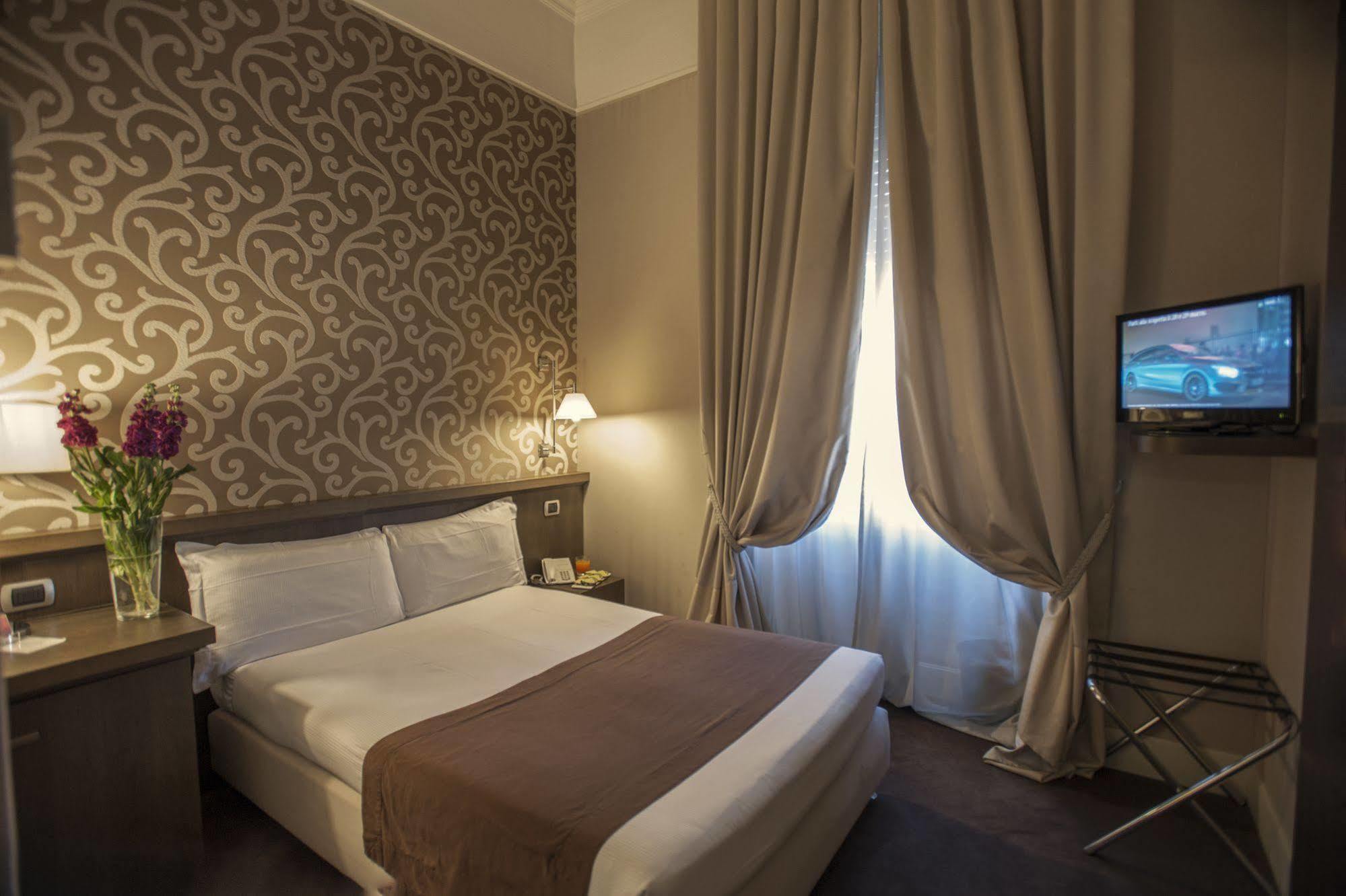 Torlonia 4* Roma