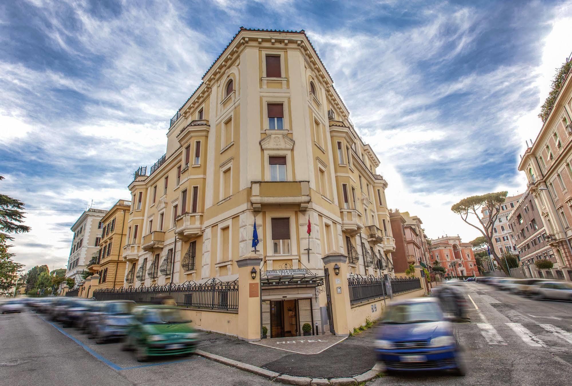 Hotel Torlonia 4*